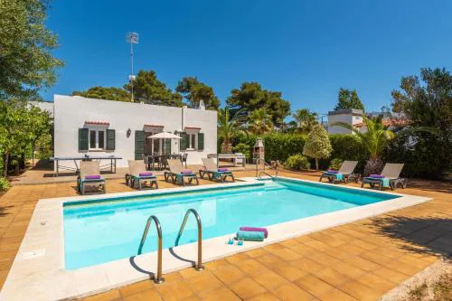 Villa Ses Voltes by Villa Plus