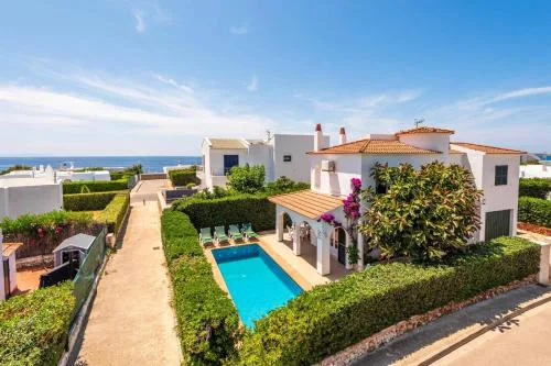 Villa Sunflower by Villa Plus
