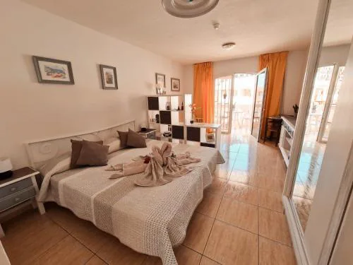 Casa Gio-monolocale con piscina riscaldata