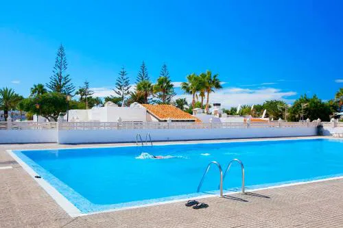Cozy apartment in Costa del Silencio