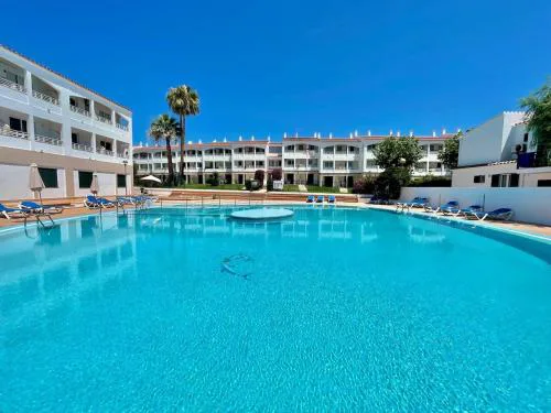 Sa Caleta Apartamento con piscina junto a la playa