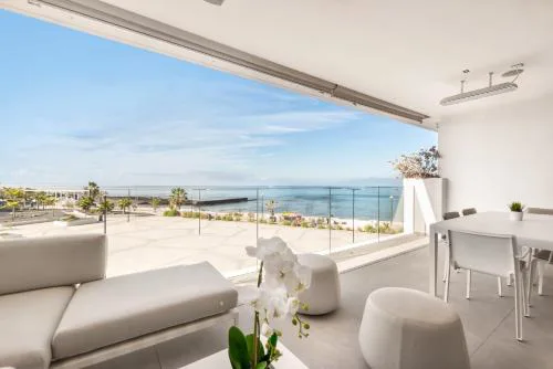 Infinity 1-7 LUXE SEA VIEW 2B