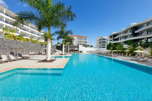 Marinell Collection Palm-Mar