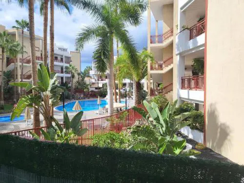 Oasis Palm Mar by HelloApartments