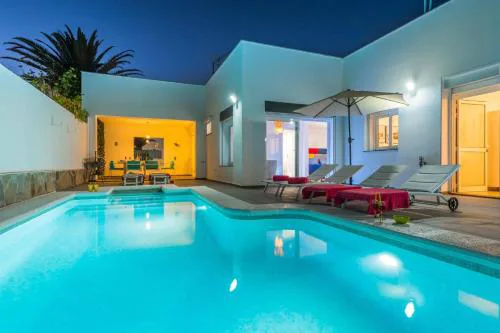 Villa Colibri by Villa Plus