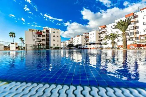 Apartamento con piscina en Costa Adeje