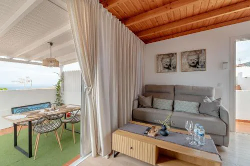 Ático Con Barbacoa y Terraza Exclusiva.