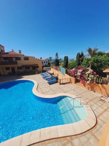 Beautiful Apartment Elite Palace in Jardines del Duque