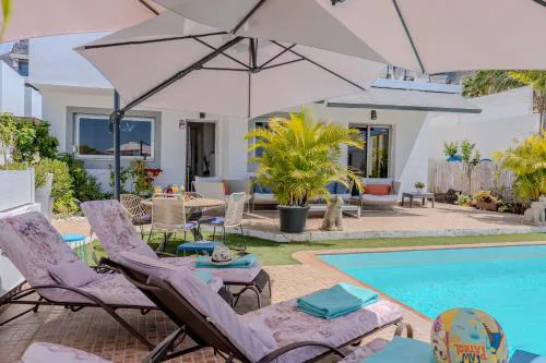 Bungalow apartment with private pool & ocean views