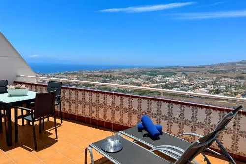 Costa Adeje Sunset Apartment Sea Views and Pool