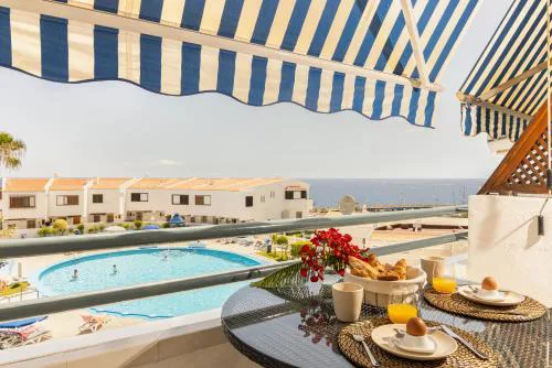 Fabulous Sea View apartment