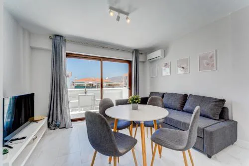 Harmony Apartment with ocean view in Parque Royal