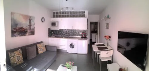 Lovely apartment, great location!