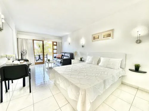 PaulMarie Studio Near Beach