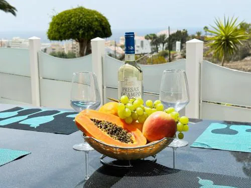Spacious Art Apartment With Large Terrace, Relaxing Ocean View, Near Best Costa Adeje Beaches