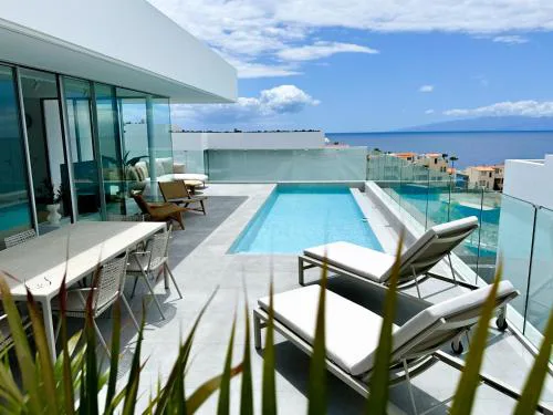 Villa Jan with heated pool