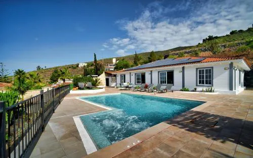 Villa la Paz by Villas Vista Gomera