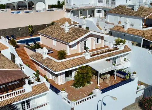 Villa Marbella-private heated pool and breathtaking view