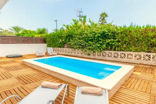 Beach Villa Ribot II by Sealand Villas