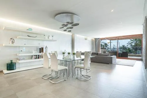 GRAND TERRACE APARTMENT in Puerto de Alcudia