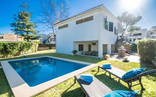 Ideal Property Mallorca - Casa Pinar