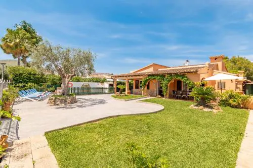 Villa Bellota by Sealand Villas