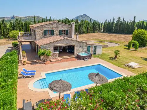 Villa Can Banzer by Interhome