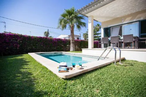 Villa marisa i