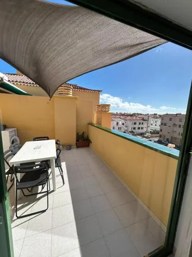 Amarilla Terrace
