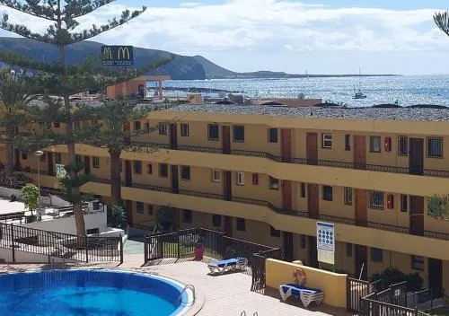 Estudio en Torres del Sol en lado del mar
