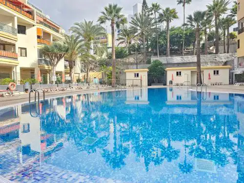 NEW OCEAN SYMPHONY APARTMENT WITH TERRACE, Los Cristianos, Tenerife