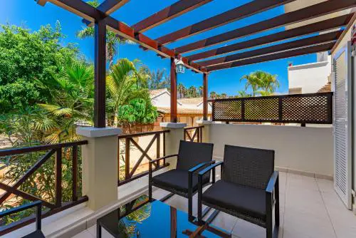 Oasis Golf house in Las Americas