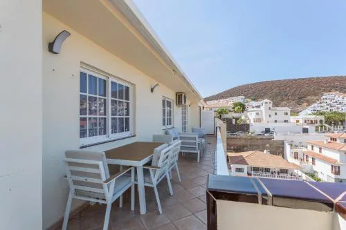 Obsidian Canarysol Los Cristianos