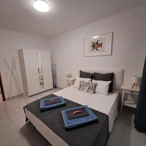 Apartamento Moscatel Vv