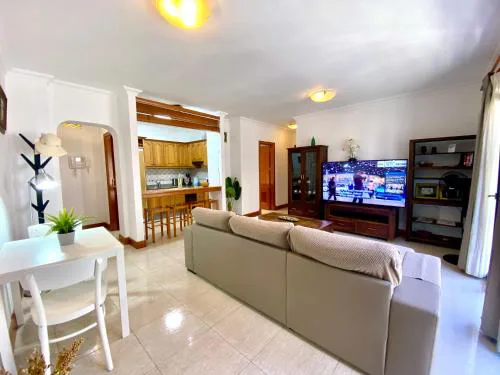 Casa Inma. Espacio y confort en Arrecife