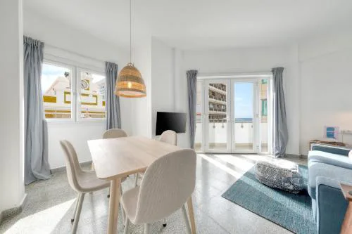 Casa Vista Oceano - City Centre and Ideal for Work By Lanzarote Vacation Homes