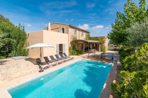 Villa La Corbaia by Sealand Villas