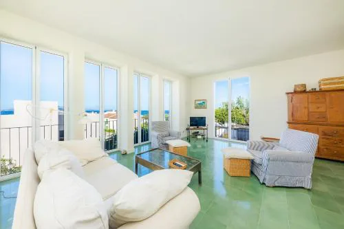 Villa Mercedes