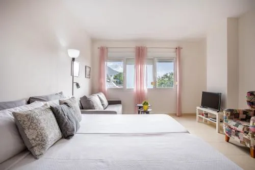 Home2Book Peaceful Getaway in Bajamar