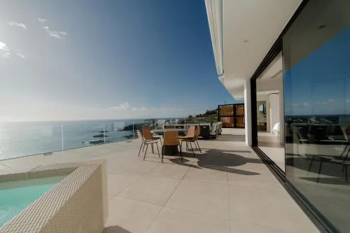 V&C Luxury Village ll