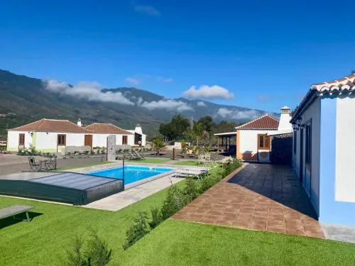 Villas Morera