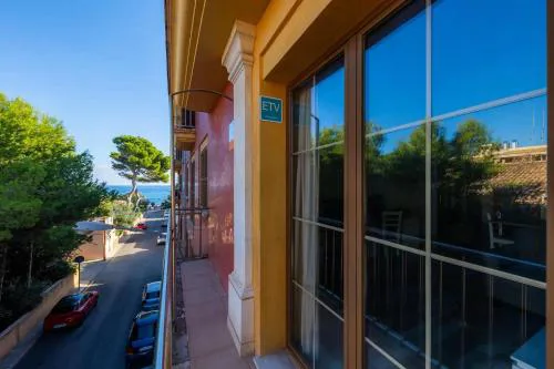 Sa Coromina & Sa Estany Apartments - 1 min to Beach and Restaurants