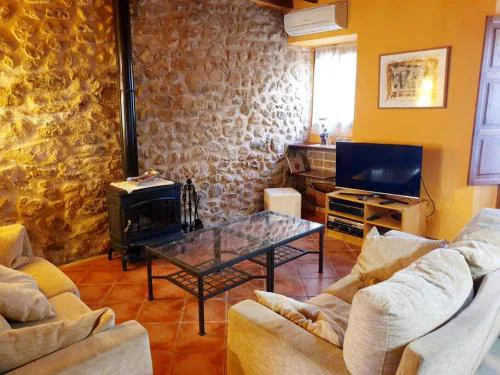 SOTIO, Village house in Campanet