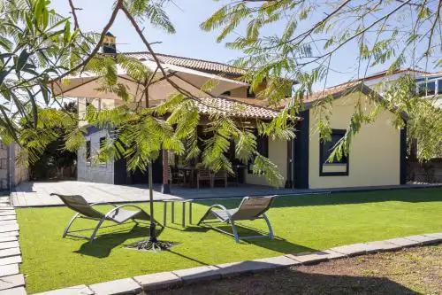 Home2Book Family Home with Jacuzzi in Candelaria