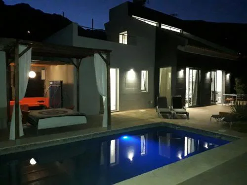 VILLA Atlantico Views