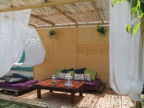 Holiday Home für 2 Personen und 4 Kinder by Interhome