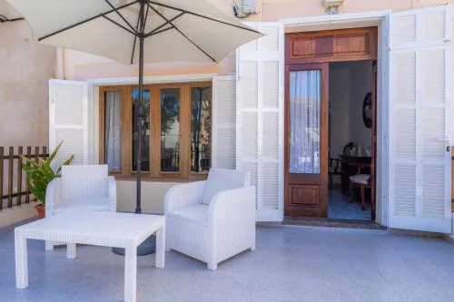 House by the sea in Can Picafort with terrace