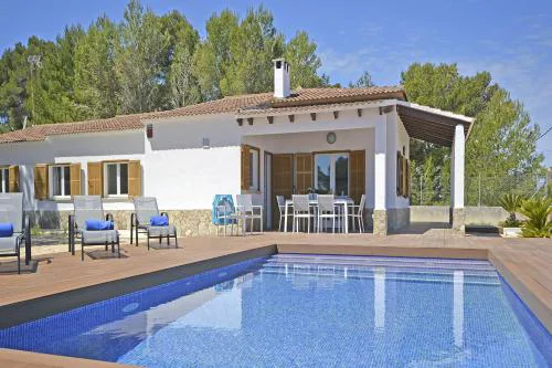 House PINOCHA
