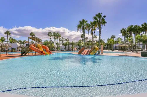 Amelia Oasis Dunas -corralejo-