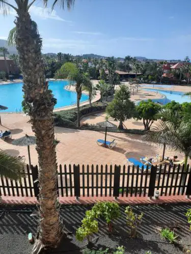 Apartment with pool